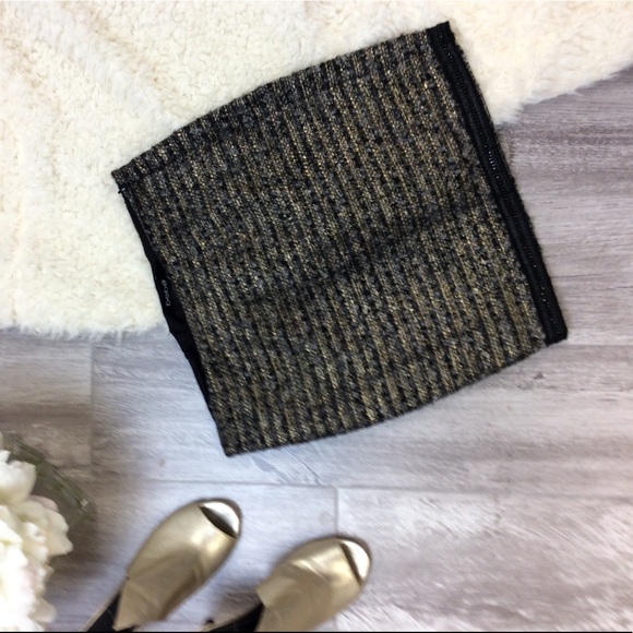 Bebe Serena Tweed Skirt (Size 2) - Picture 2 of 7